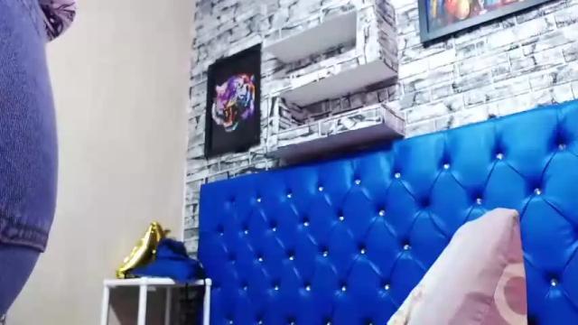 Thumbnail 1, latinahota2's Stream at Chaturbate, 19 months ago