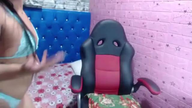 Image 2 of latinahota2 Stream on Chaturbate on 19 months ago