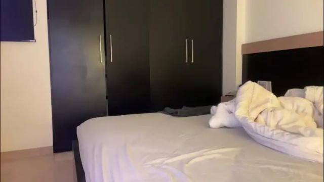 Thumbnail 1, latinella's Stream at Chaturbate, 16 hours ago