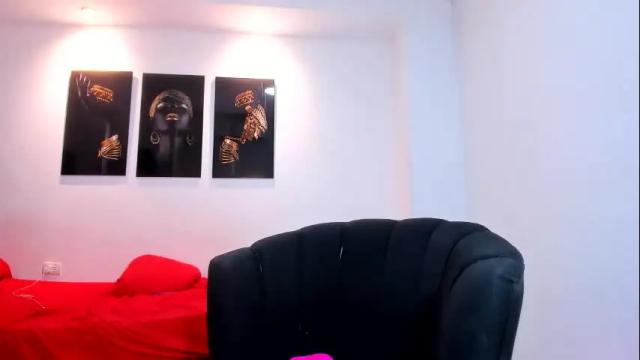 Image 2 of latinmia23hot Stream on Chaturbate on 1 month ago