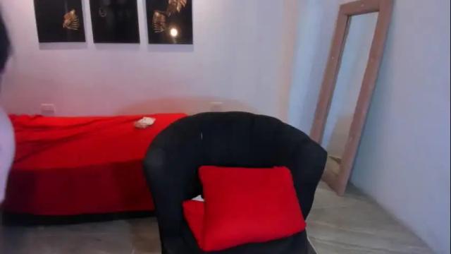 Image 3 of latinmia23hot Stream on Chaturbate on 1 month ago