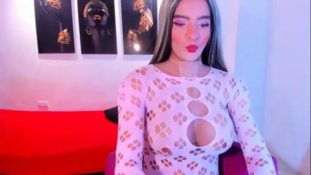 Image 4 of latinmia23hot Stream on Chaturbate on 29 days ago