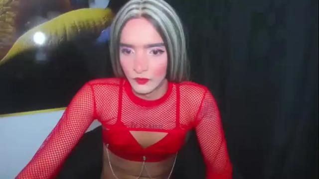 Image 12 of latinmia23hot Stream on Chaturbate on 26 days ago