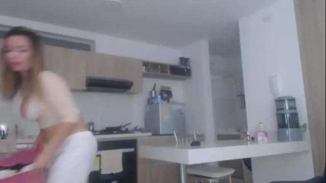 Image 6 of latinpaprika Stream on Chaturbate on 16 days ago