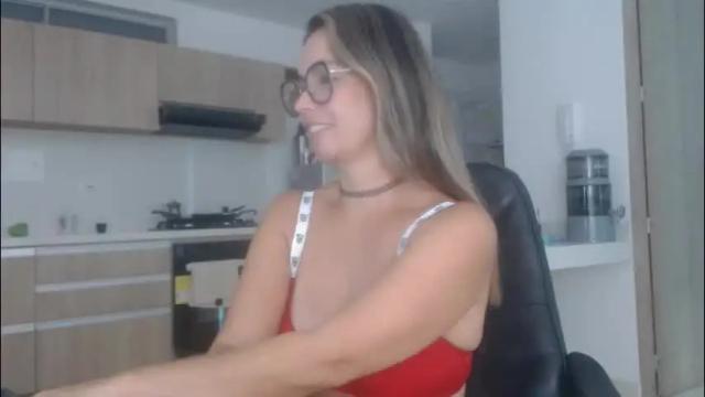 Image 3 of latinpaprika Stream on Chaturbate on 1 month ago