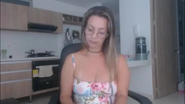 Image 2 of latinpaprika Stream on Chaturbate on 1 month ago