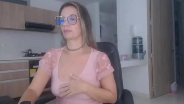 Image 7 of latinpaprika Stream on Chaturbate on 1 month ago