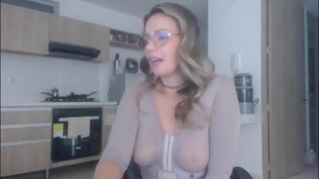 Image 4 of latinpaprika Stream on Chaturbate on 1 month ago