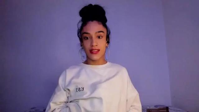 Image 3 of latinsecretfantasy Stream on Chaturbate on 15 months ago