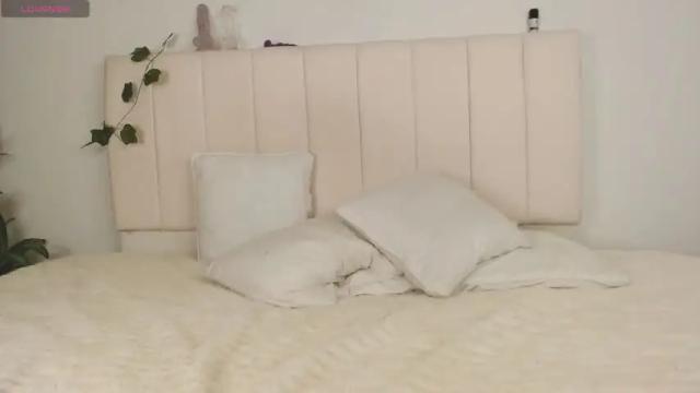 Thumbnail 3, laugreen's Stream at Chaturbate, 18 months ago