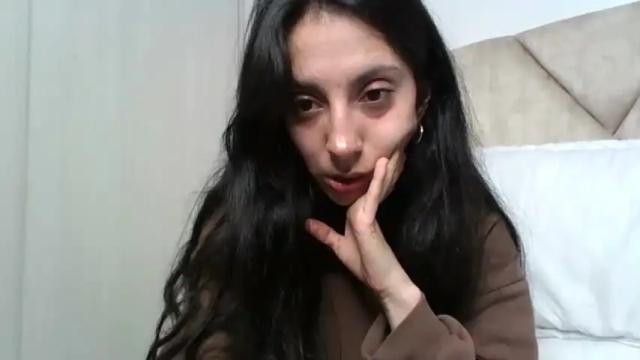 Image 10 of laugreen Stream on Chaturbate on 15 months ago