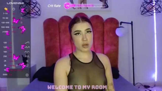 Image 4 of lauocampocs Stream on Chaturbate on 16 months ago
