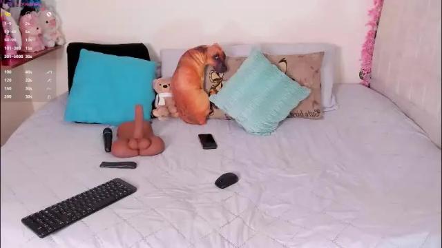 Image 10 of laura1__ Stream on Chaturbate on 1 month ago