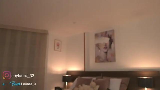 Image 7 of laura3_3 Stream on Chaturbate on 18 months ago
