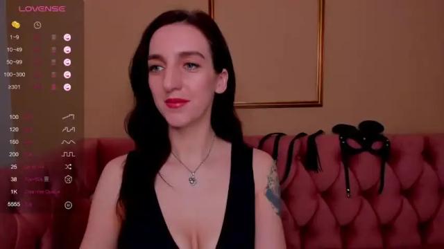 Image 4 of laura__ross Stream on Chaturbate on 18 months ago