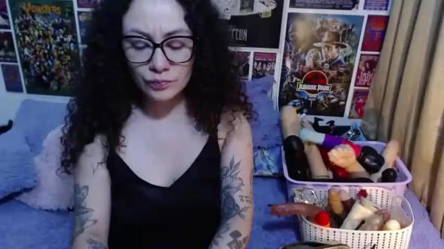 Image 12 of laura_anal_ Stream on Chaturbate on 8 months ago