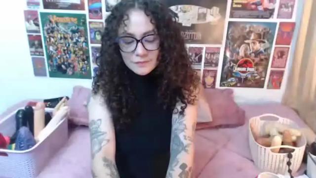 Image 6 of laura_anal_ Stream on Chaturbate on 14 months ago