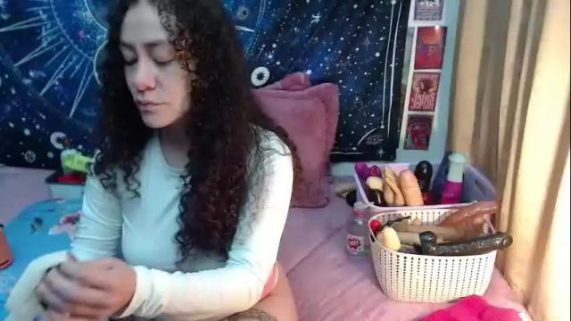 Thumbnail 2, laura_anal_'s Stream at Chaturbate, 1 month ago