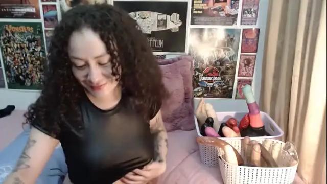 Image 7 of laura_anal_ Stream on Chaturbate on 1 month ago