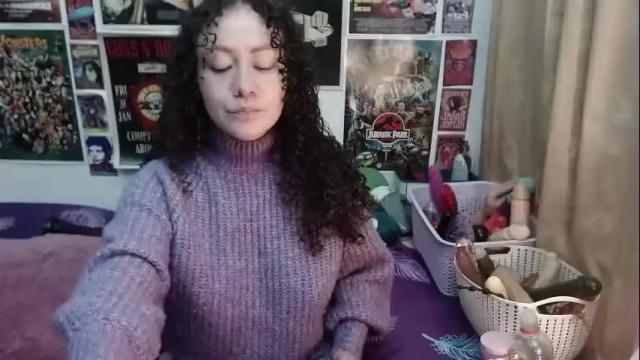 Image 12 of laura_anal_ Stream on Chaturbate on 18 days ago