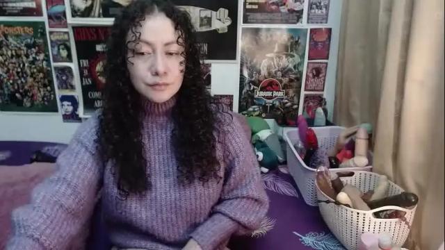 Image 2 of laura_anal_ Stream on Chaturbate on 18 days ago
