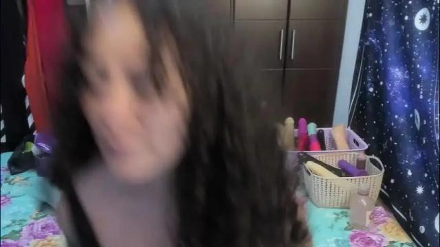 Image 2 of laura_anal_ Stream on Chaturbate on 1 month ago