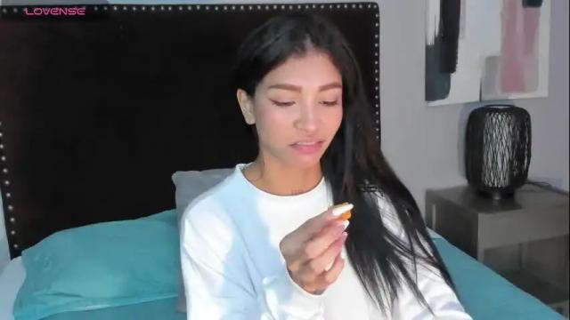 Thumbnail 1, laura_aristizabal_19's Stream at Chaturbate, 29 days ago