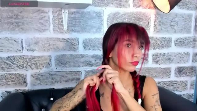 Image 11 of laura_aristizabal_19 Stream on Chaturbate on 9 days ago
