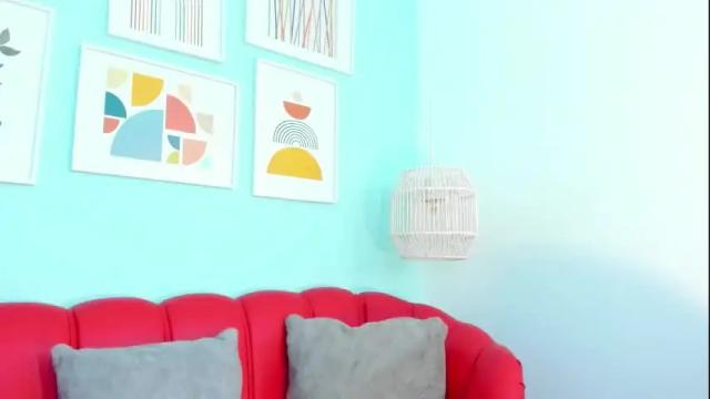 Image 4 of laura_aristizabal_19 Stream on Chaturbate on 8 days ago