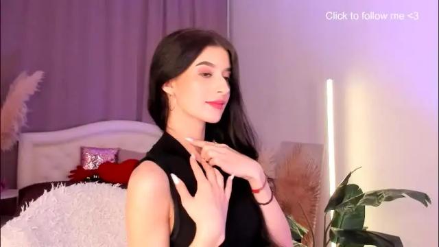 Image 10 of laura_coy Stream on Chaturbate on 2 months ago