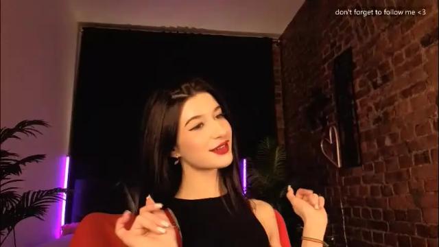 Image 3 of laura_coy Stream on Chaturbate on 1 month ago