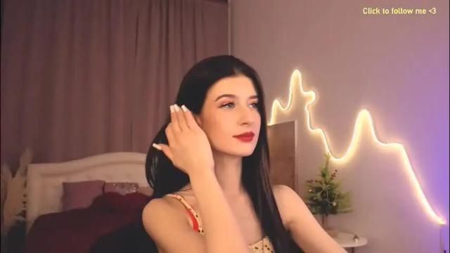 Image 2 of laura_coy Stream on Chaturbate on 1 month ago