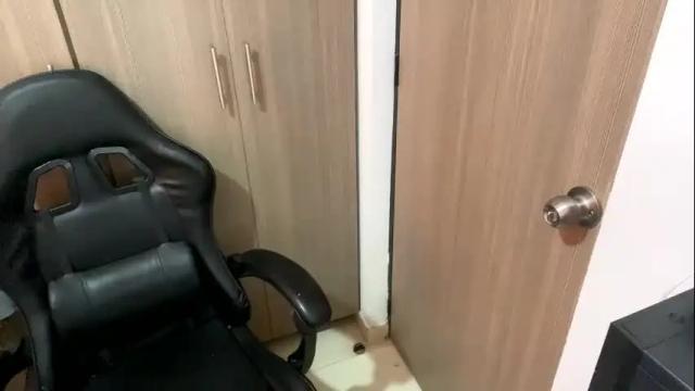 Image 12 of laura_d23 Stream on Chaturbate on 1 month ago