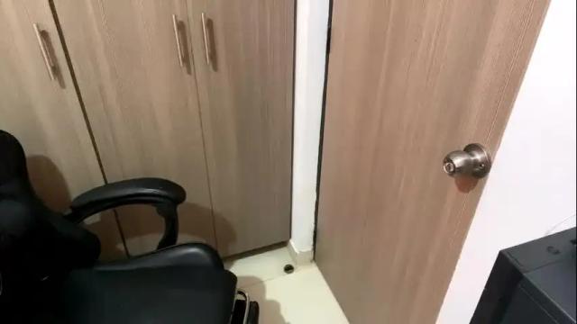Image 6 of laura_d23 Stream on Chaturbate on 1 month ago