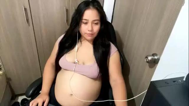 Image 6 of laura_d23 Stream on Chaturbate on 1 month ago