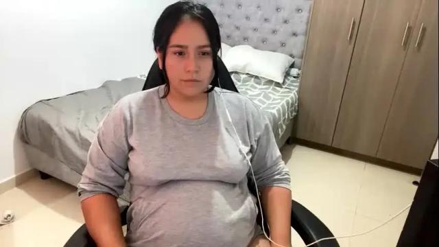Image 10 of laura_d23 Stream on Chaturbate on 23 days ago