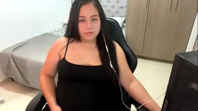 Image 3 of laura_d23 Stream on Chaturbate on 20 days ago
