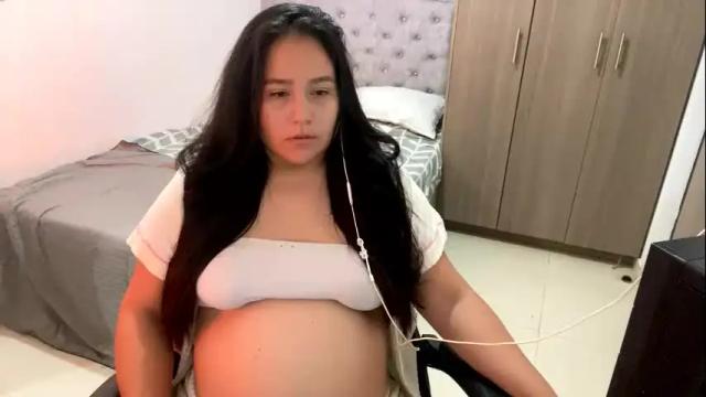Image 7 of laura_d23 Stream on Chaturbate on 11 days ago
