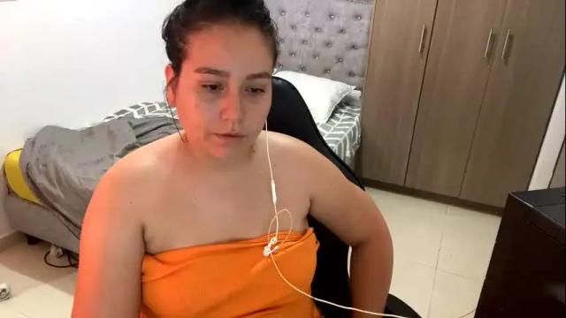 Image 8 of laura_d23 Stream on Chaturbate on 7 days ago