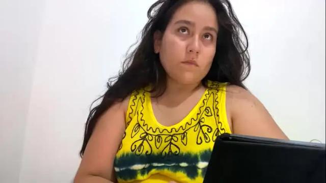 Image 11 of laura_d23 Stream on Chaturbate on 1 month ago