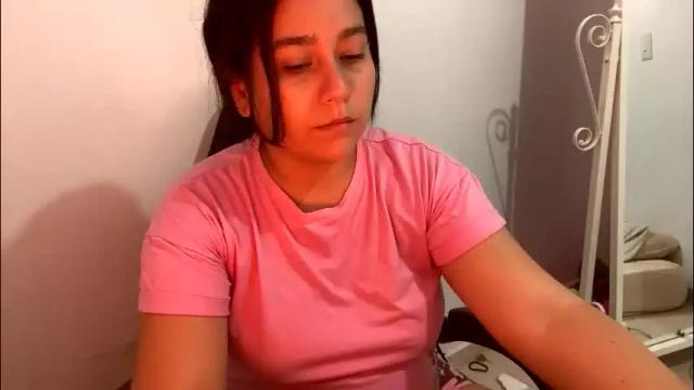 Image 8 of laura_d23 Stream on Chaturbate on 1 month ago