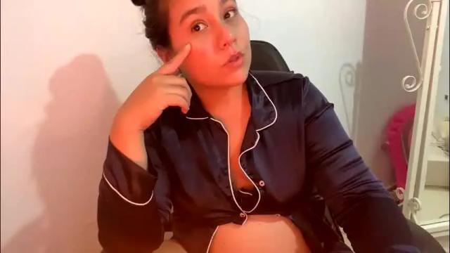 Image 11 of laura_d23 Stream on Chaturbate on 1 month ago