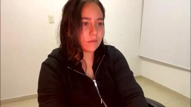 Image 7 of laura_d23 Stream on Chaturbate on 21 days ago