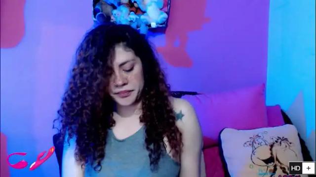 Image 2 of laura_fountain_ Stream on Chaturbate on 6 months ago