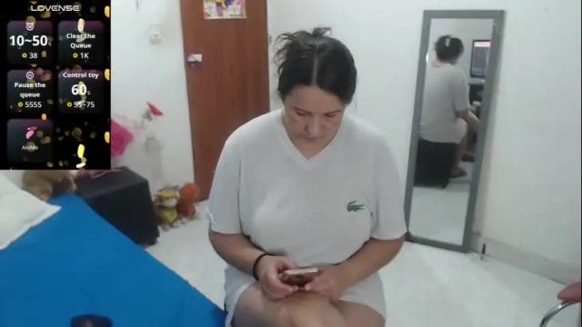Image 10 of laura_foxx2379 Stream on Chaturbate on 27 days ago