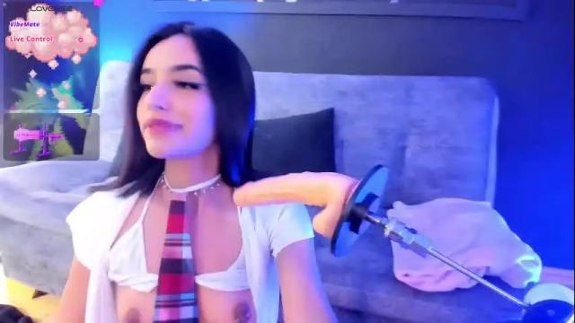 Image 3 of laura_hentai Stream on Chaturbate on 14 days ago