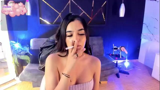 Image 3 of laura_hentai Stream on Chaturbate on 4 days ago