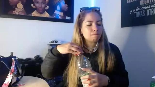 Thumbnail 2, laura_marlyn's Stream at Chaturbate, 23 months ago