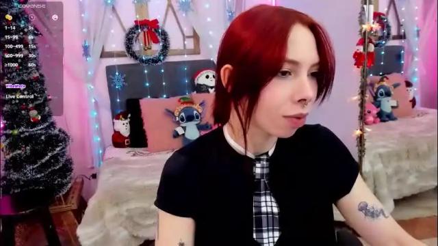 Image 3 of laura_olssen Stream on Chaturbate on 1 month ago