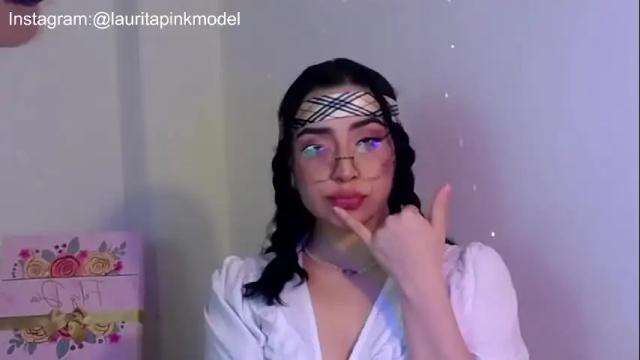 Image 10 of laura_pink01 Stream on Chaturbate on 27 days ago